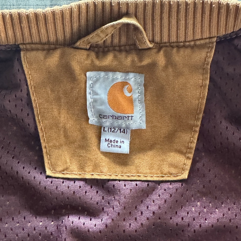Carhartt Women's Bomber Jacket - Picture 6 of 9